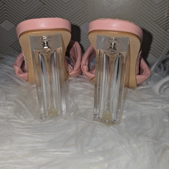 Cape Robbin Pink Mules - Picture 9 of 11